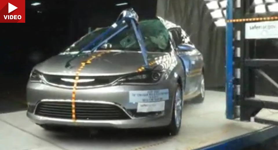  2017 Chrysler 200 Scores 5 Stars In NHTSA Crash Tests