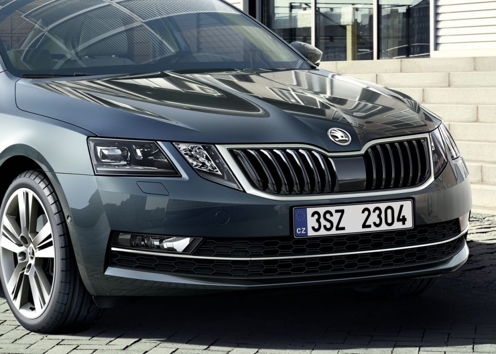 Skoda Shows Off Facelifted 2017 Octavia In New Images And Video | Carscoops