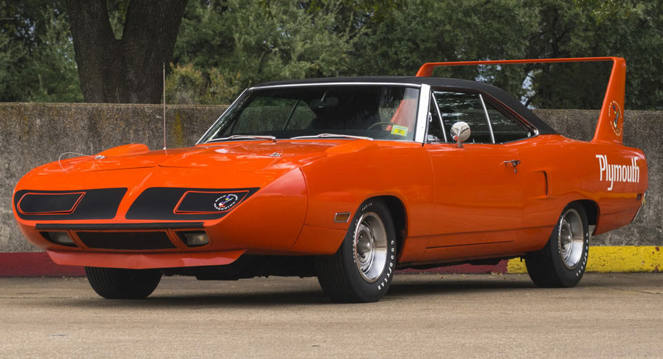  Would You Pay Half A Million Bucks For This 1970 Plymouth Hemi Superbird?