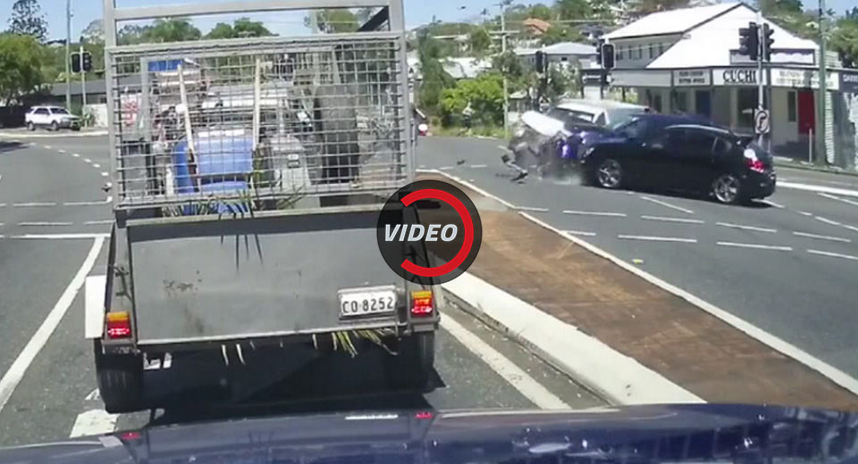  Ute Driver Runs Red Light, Hits Two Other Cars Down Under