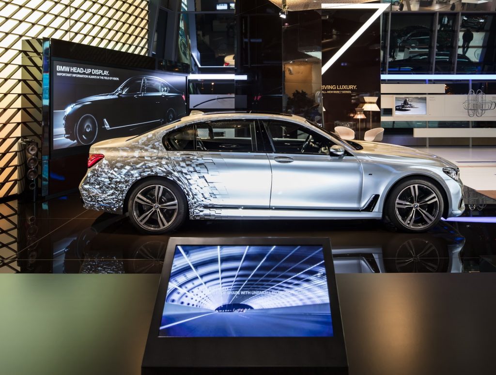 BMW Gets Creative With Projection Mapping On 7-Series [w/Video] | Carscoops