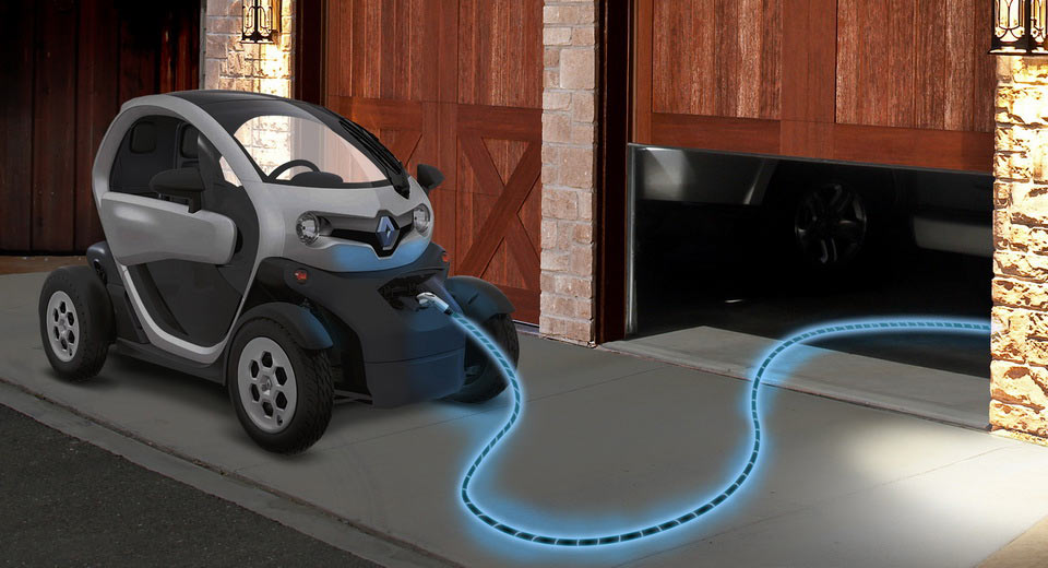  CES 2017: Renault Opens Up Twizy To Developers, Helps Create An App-Connected Sock