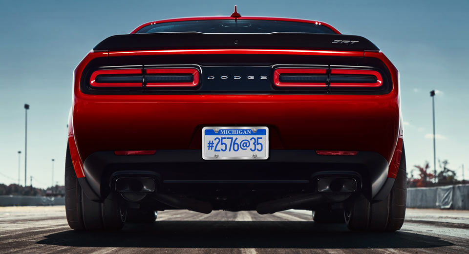  This Is How Dodge Saved 215 Pounds In The Challenger SRT Demon