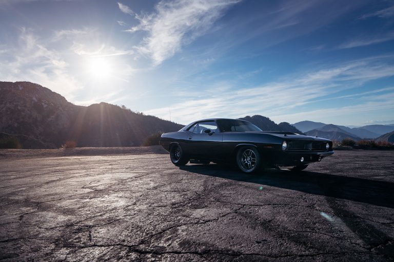 SpeedKore’s 1970 Plymouth Cuda Restomod Is A Tasteful 720HP Menace ...