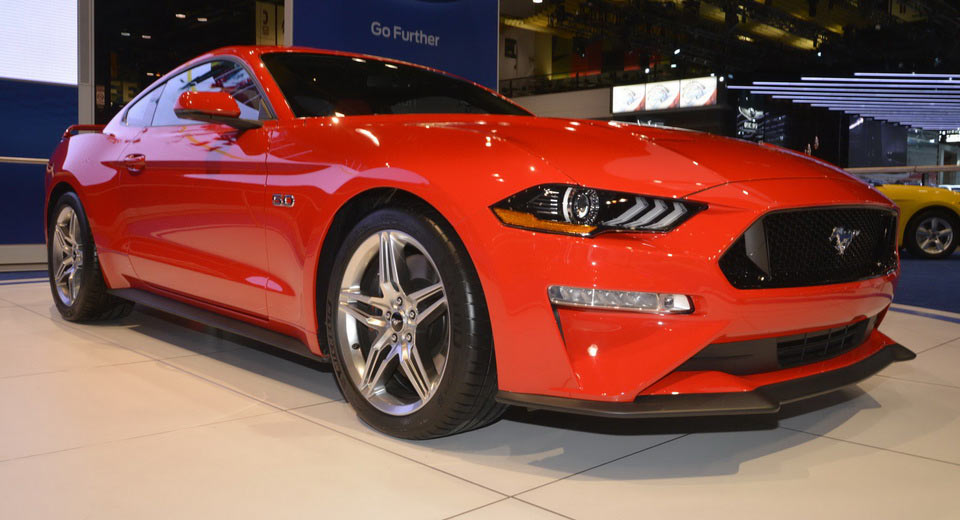  2018 Facelifted Mustang Takes Center Stage For Ford In Chicago