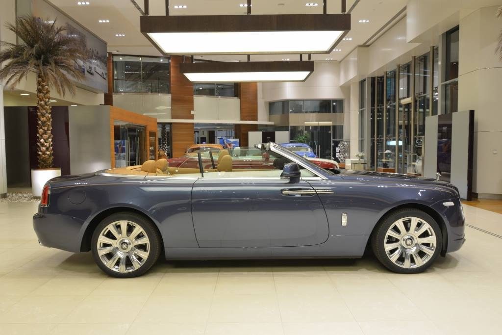 RollsRoyce Phantom VIII English White  Iguazu Blue  Pegasus Automotive   Switzerland  For sale on Luxu  Rolls royce Rolls royce phantom Rolls  royce for sale