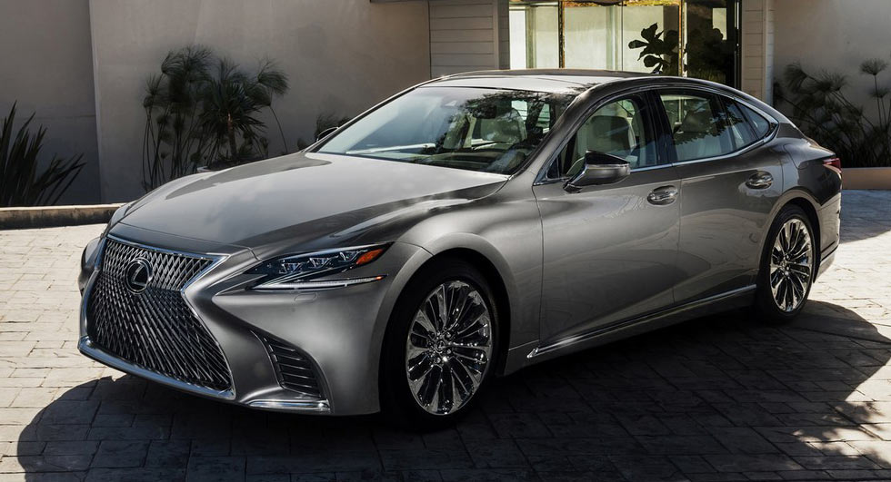  Lexus Won’t Call Its Driver Assistance Systems Self-Driving Technology