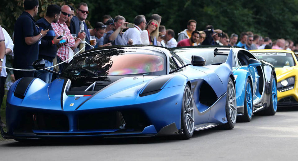  Europe’s Finest Supercars Climb The Hill At Goodwood [100 Pics]