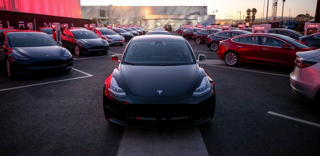 Elon Musk Says 63,000 Tesla Model 3 Orders Have Been Cancelled | Carscoops