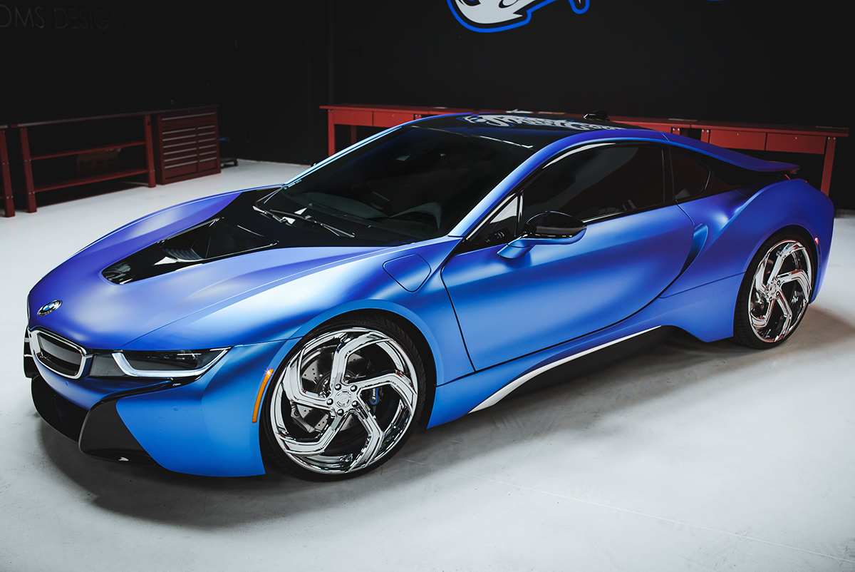 West Coast Customs Makes BMW i3 And i8 Duo Look Like Spaceships