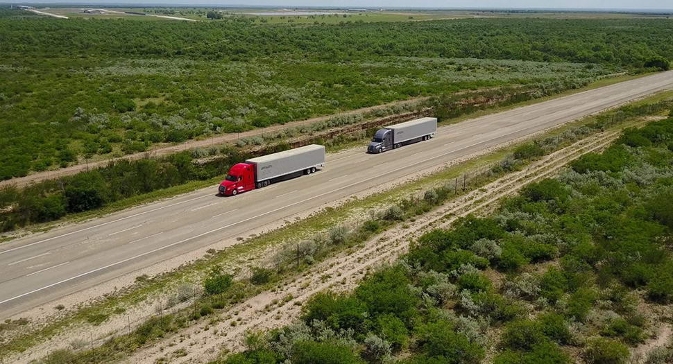  Daimler Starts Testing Semi-Autonomous Trucks On U.S. Roads