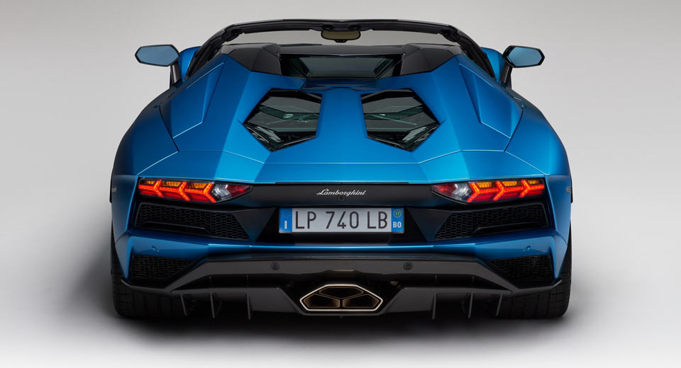  Lamborghini Will Be Last Carmaker To Offer Fully-Autonomous Driving