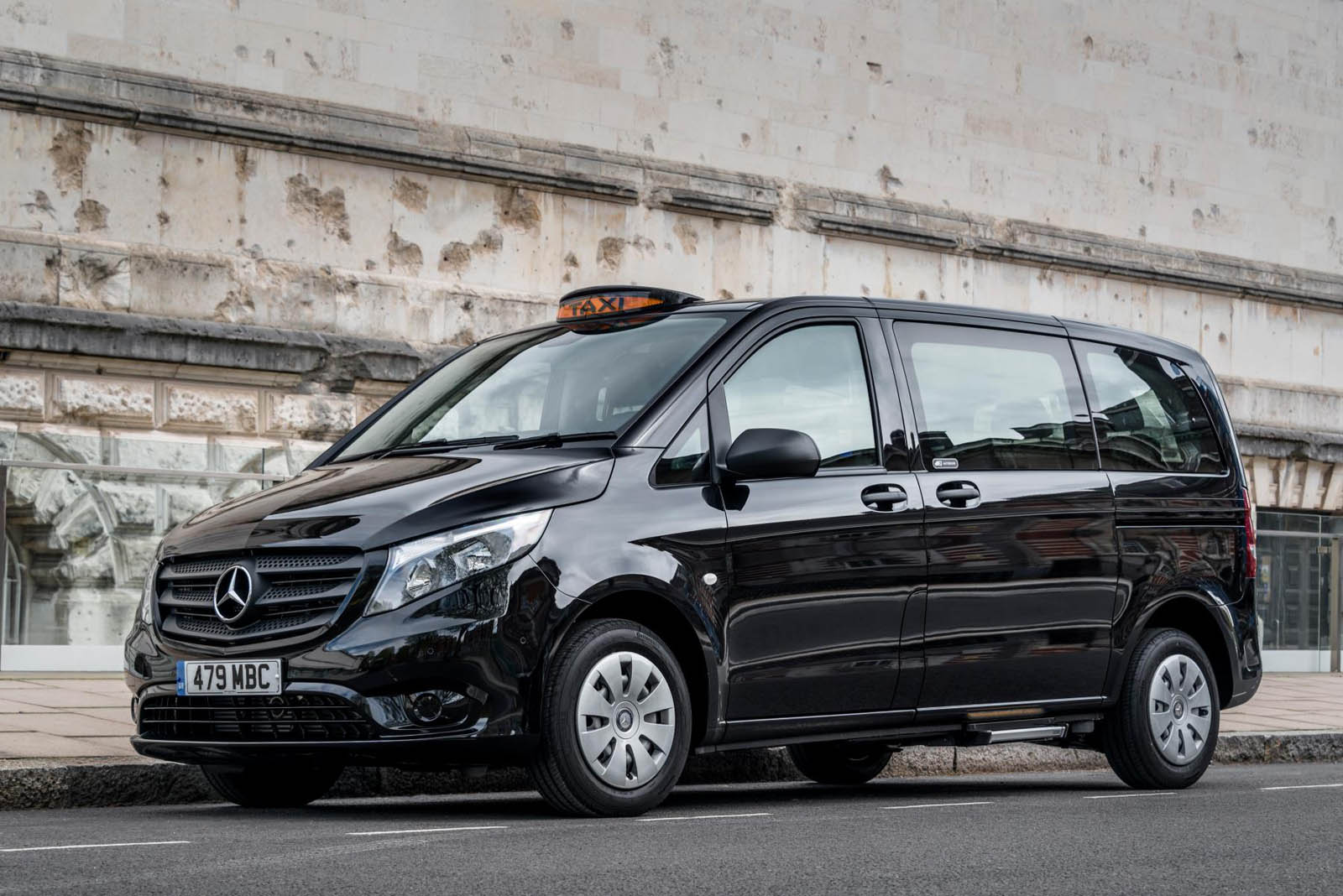 Mercedes Sells More London Taxis Than 