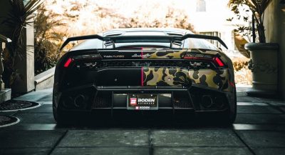 Half Camo, Half Black Lamborghini Huracan Looks Menacing | Carscoops