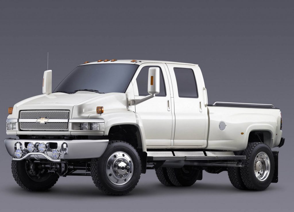 Chevy’s Launching An Even More Heady-Duty Silverado 4500/5500 | Carscoops