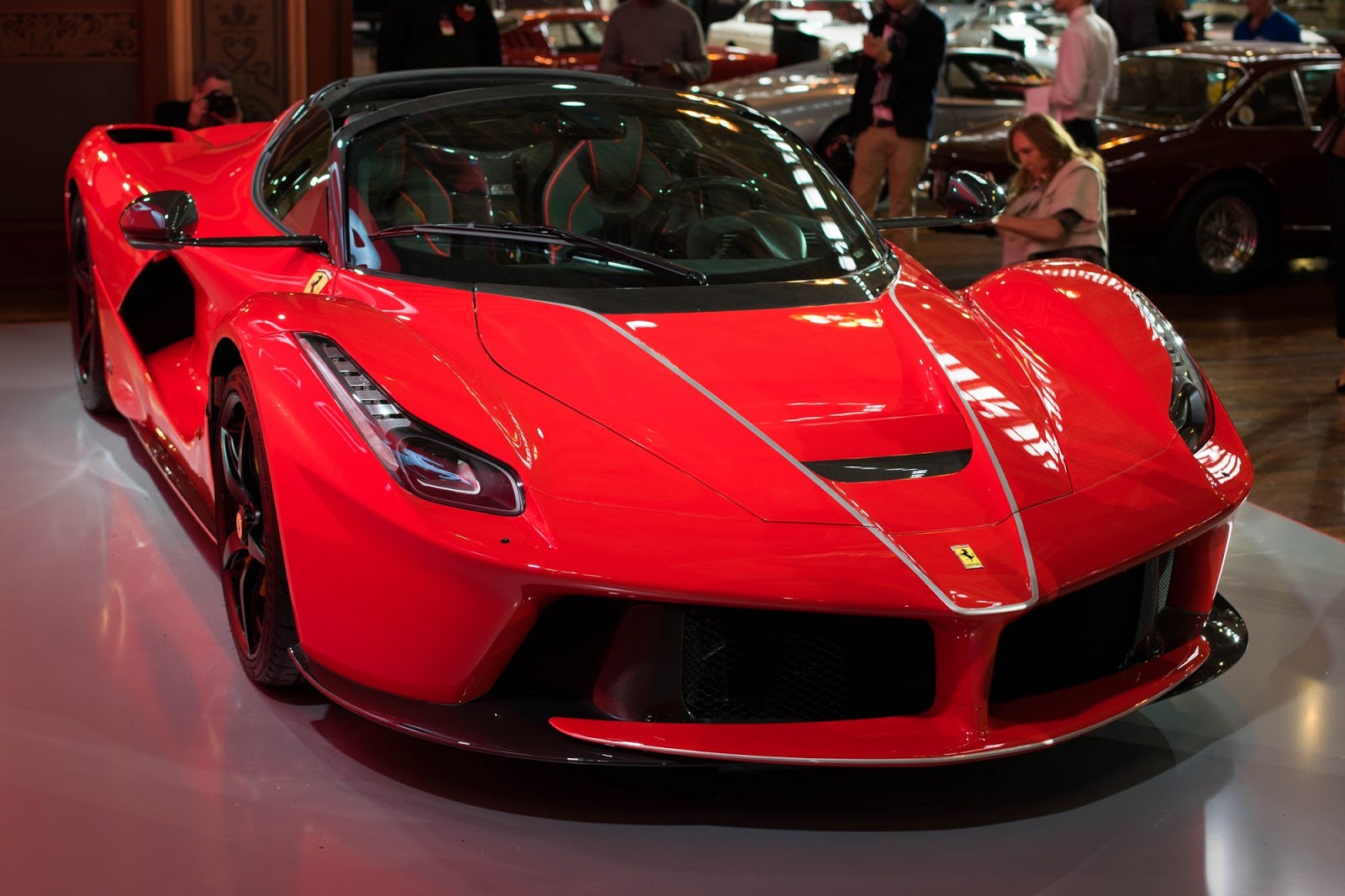 ferrari la rossa