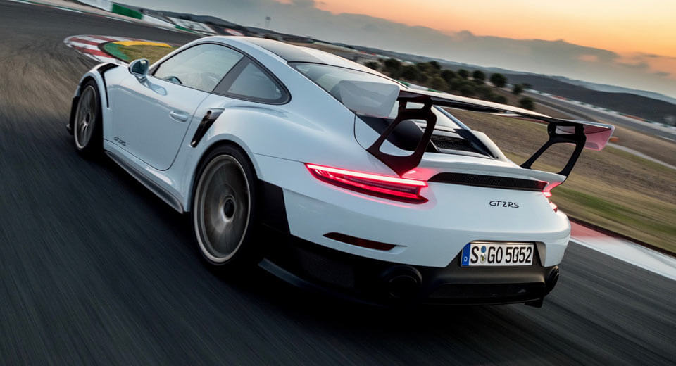  Porsche 911 On Track For Biggest Selling Year Ever