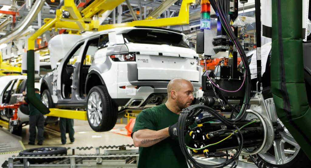  Jaguar Land Rover To Slow Down Production Due To Brexit, Diesel Taxes