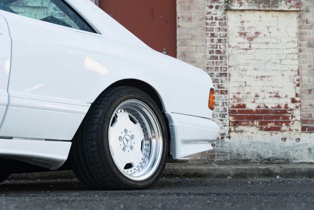 Mercedes 560 SEC AMG Looks Suitably Eighties In Cocaine White | Carscoops