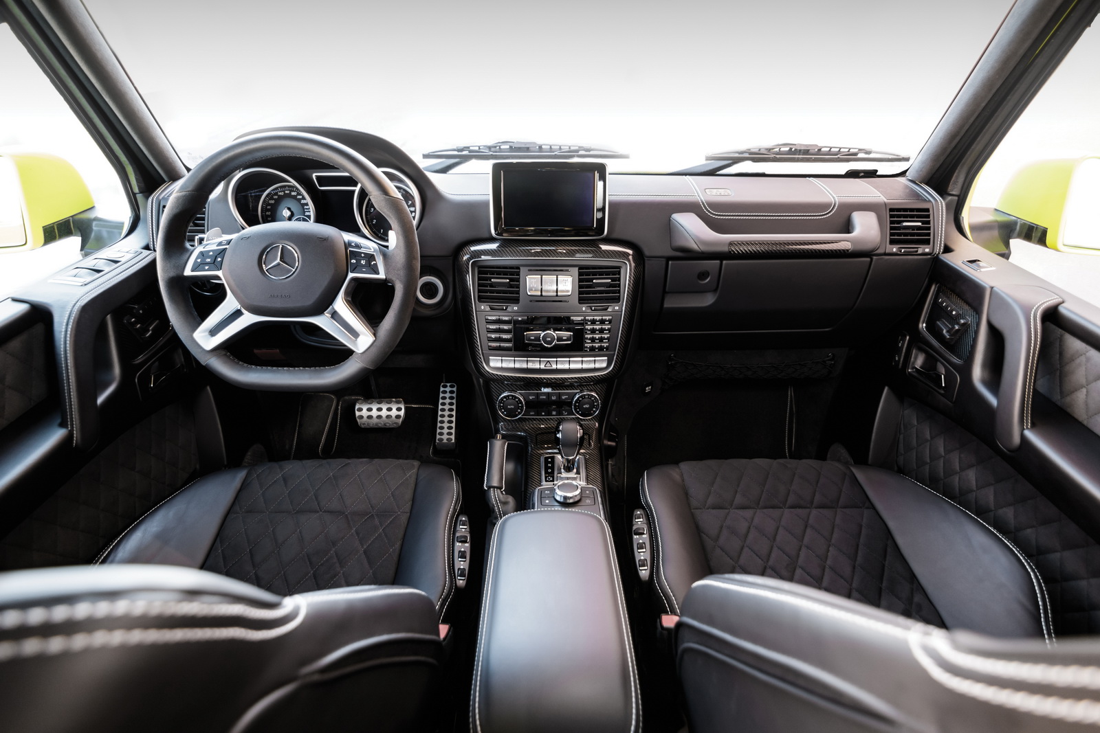 Mercedes-Benz g500 салон