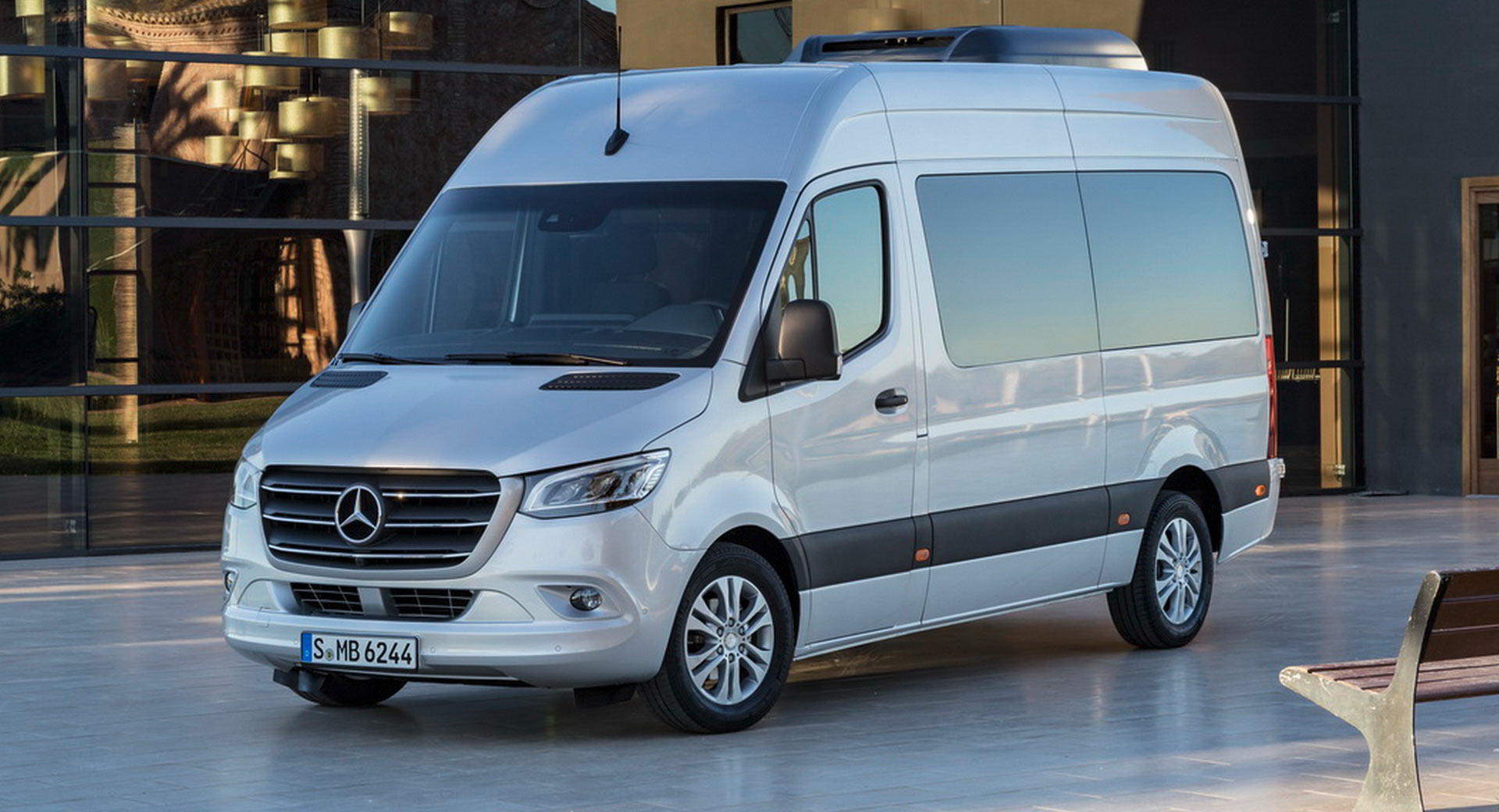 2018 Mercedes Sprinter: Here's Your All-New Fully Connected Premium Van |  Carscoops