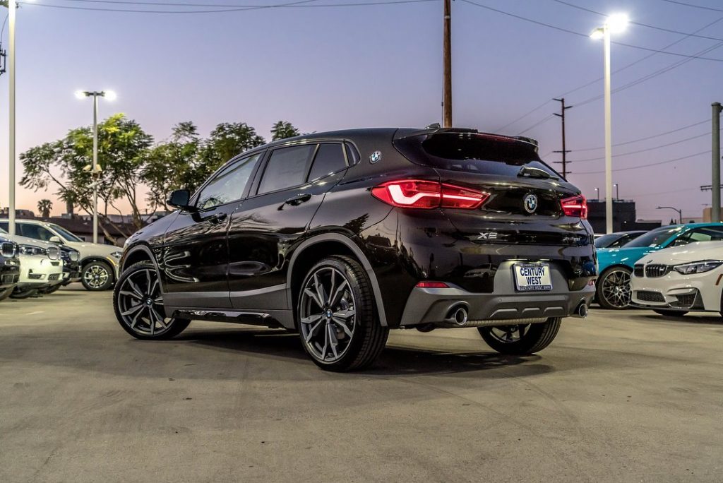 U.S.Spec BMW X2 Shows Up In Dealerships, Looks Good In Black Carscoops