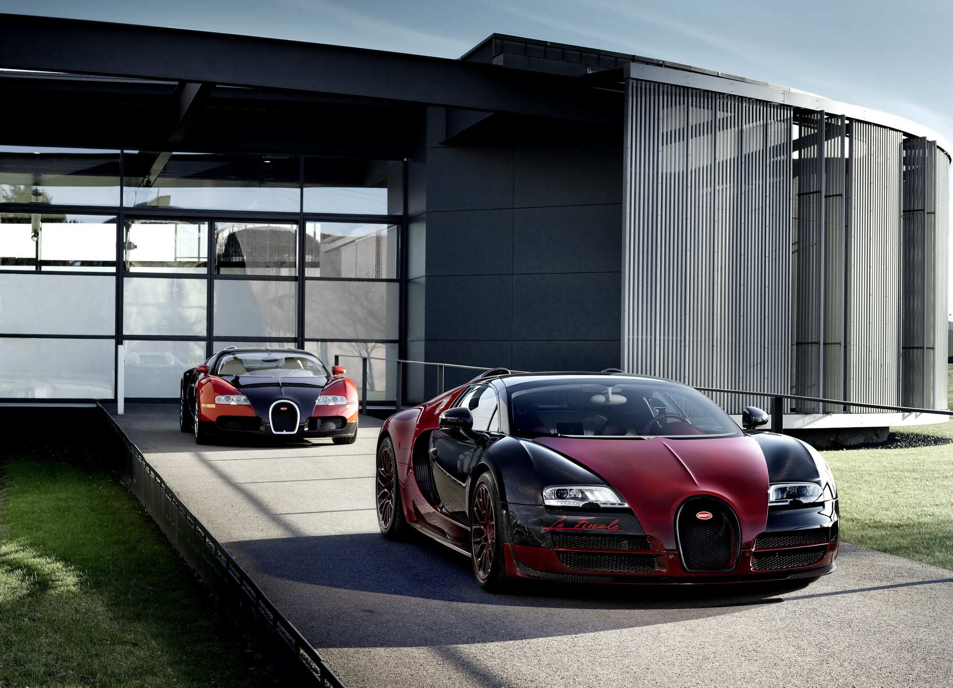 Bugatti Takes Care Of Veyron Owners With New “Loyalty” Service Program