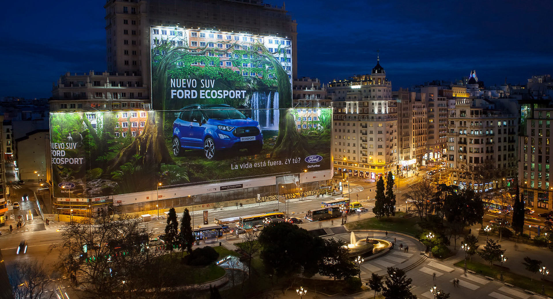 ford-creates-world-s-largest-billboard-for-the-new-ecosport-carscoops