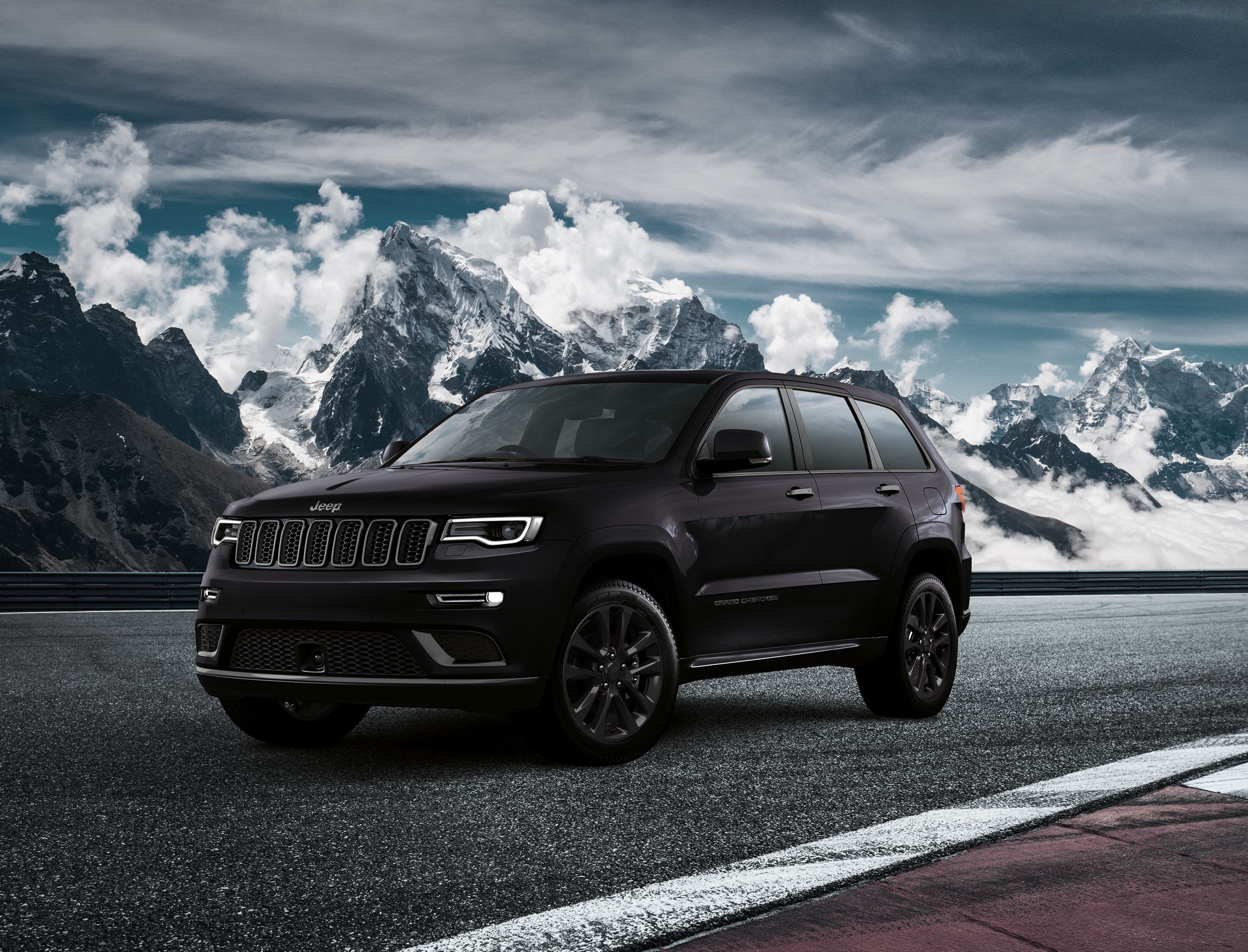 2010 - [Jeep] Grand Cherokee - Page 6 Jeep-Geneva-2018-7