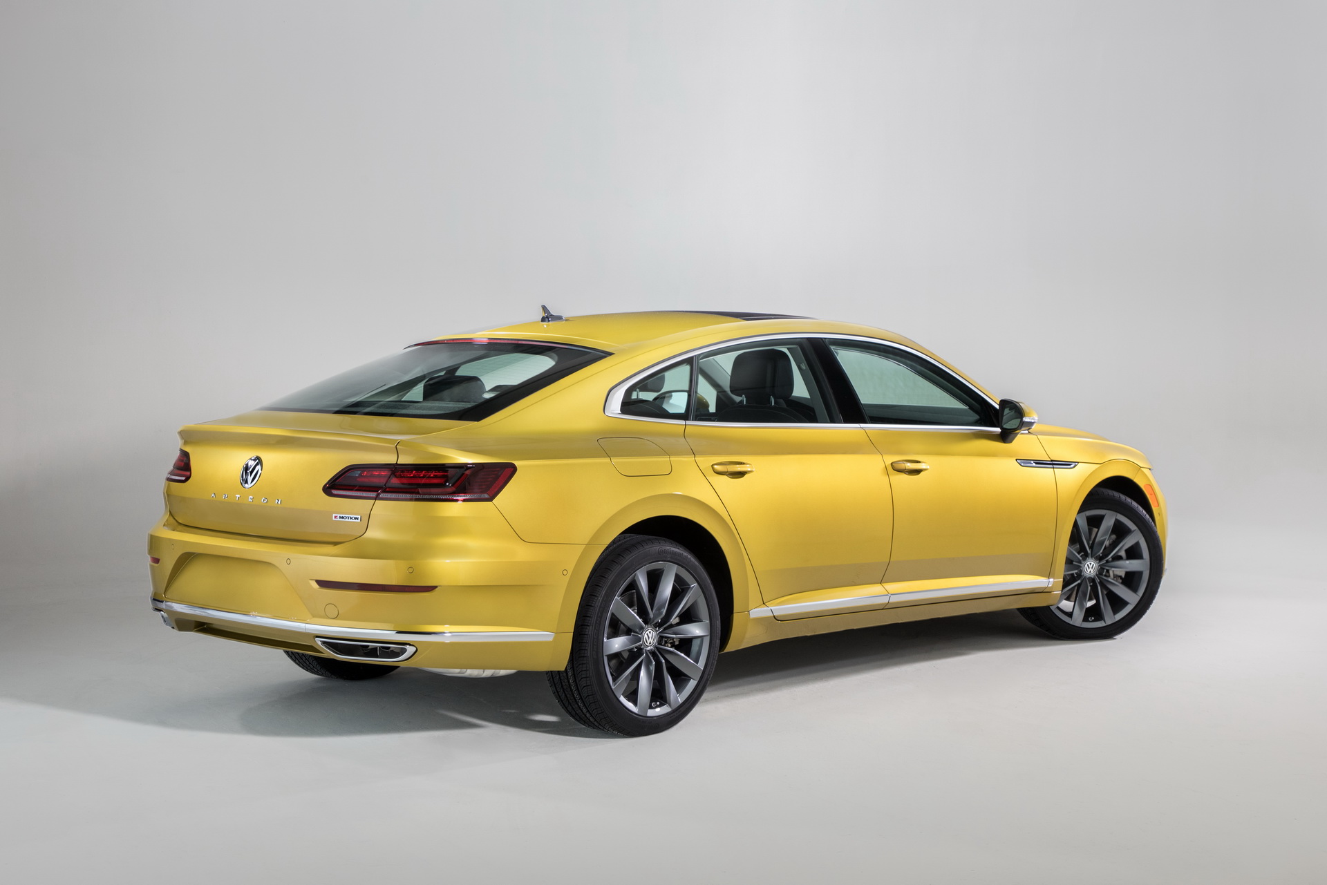 2019 VW Arteon Comes To U.S. With 268HP 2.0 Turbo And AWD; Read All The ...