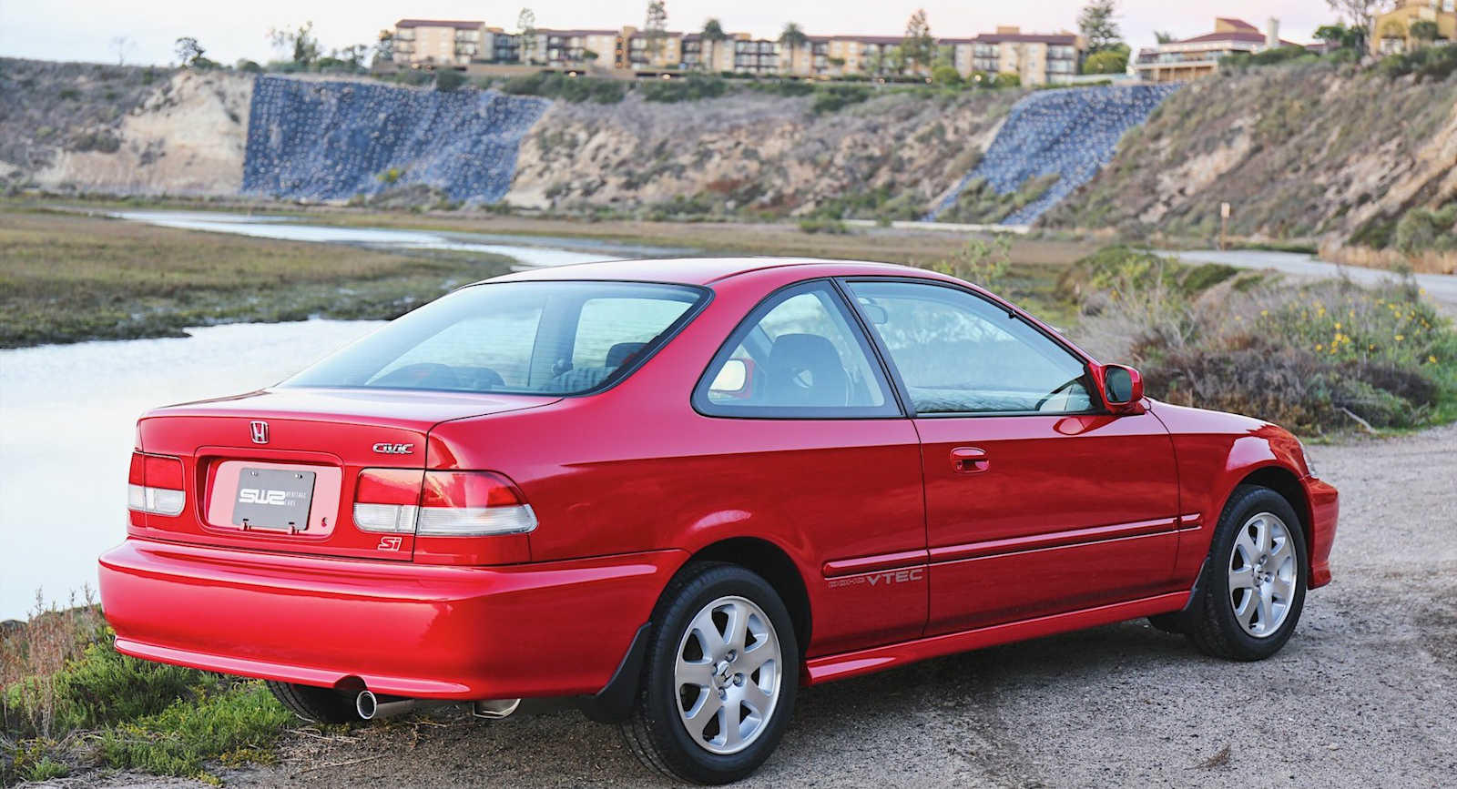 Someone Just Bought A 2000 Honda Civic Si For $22,750 | Carscoops