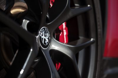 Alfa Romeo Debuts Nero Edizione Pack For U.S. Giulia And Stelvio ...