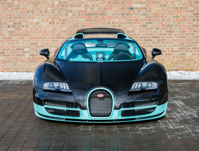 Good Luck Sleeping After Seeing This Tiffany Blue Bugatti Veyron ...