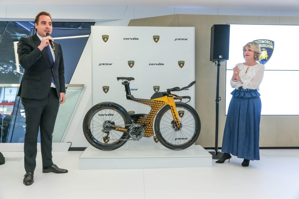 Cervelo P5X Lamborghini Puts The Raging Bull On Two Wheels | Carscoops