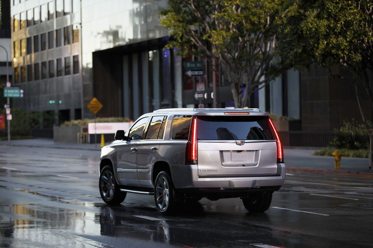 Replace Your 2016 Cadillac Escalade With A New One (Instead Of A ...