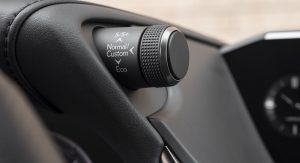 2019 Lexus ES Arrives With Sleeker Design, New Tech | Carscoops