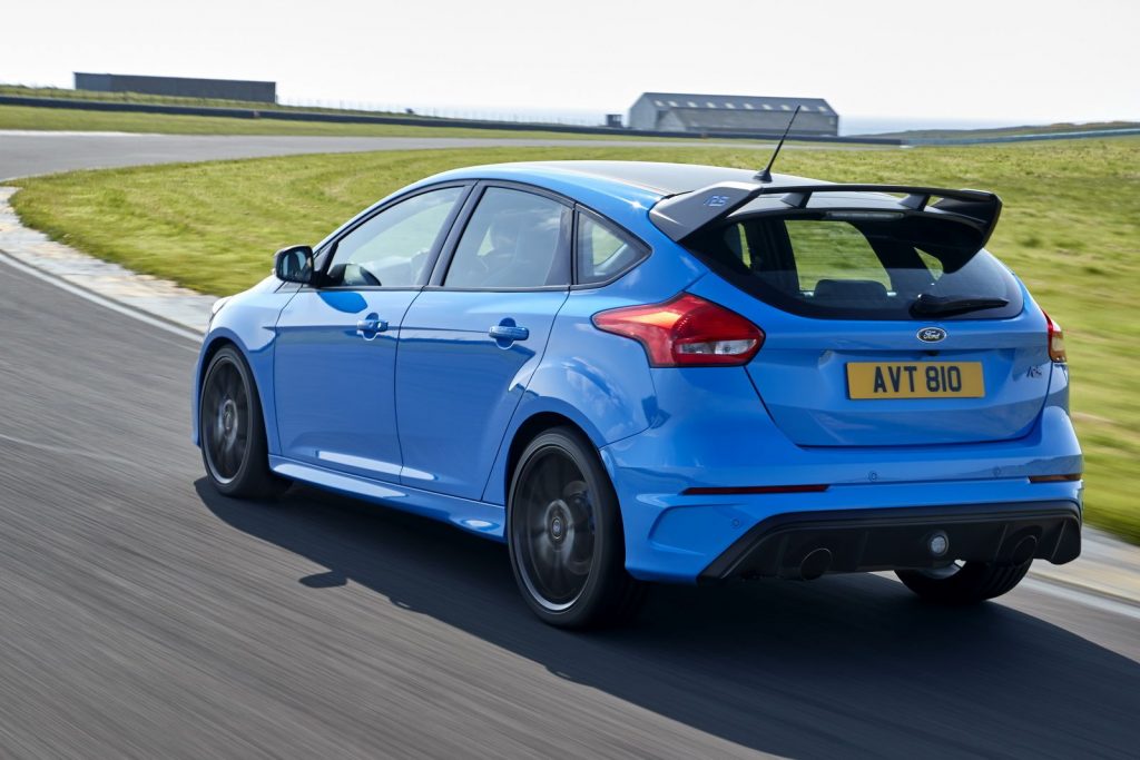 2020 Ford Focus RS To Get Mild Hybrid 400HP Powertrain | Carscoops