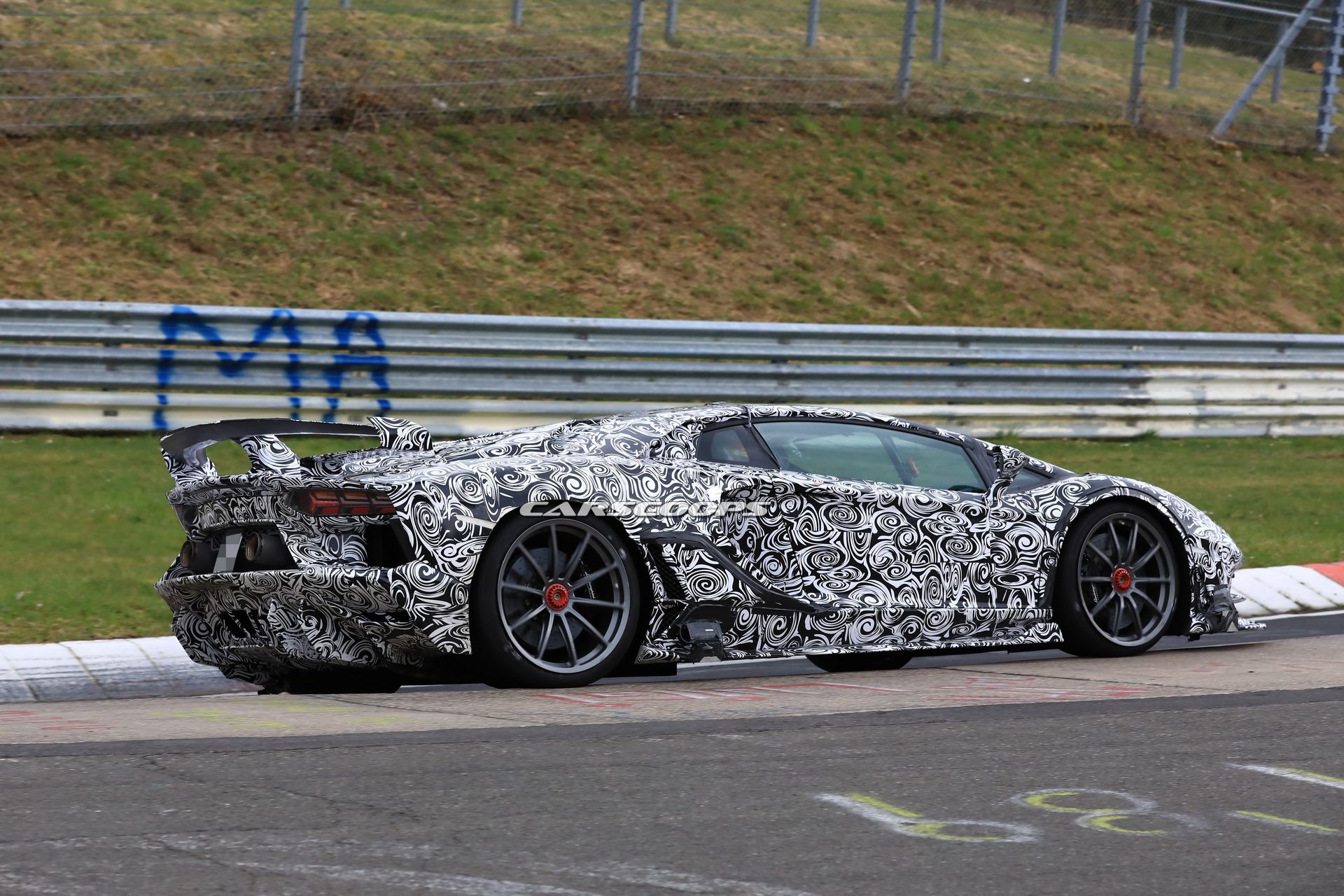 Extreme Lamborghini Aventador SV Jota Will Mix Active Aero With Near ...