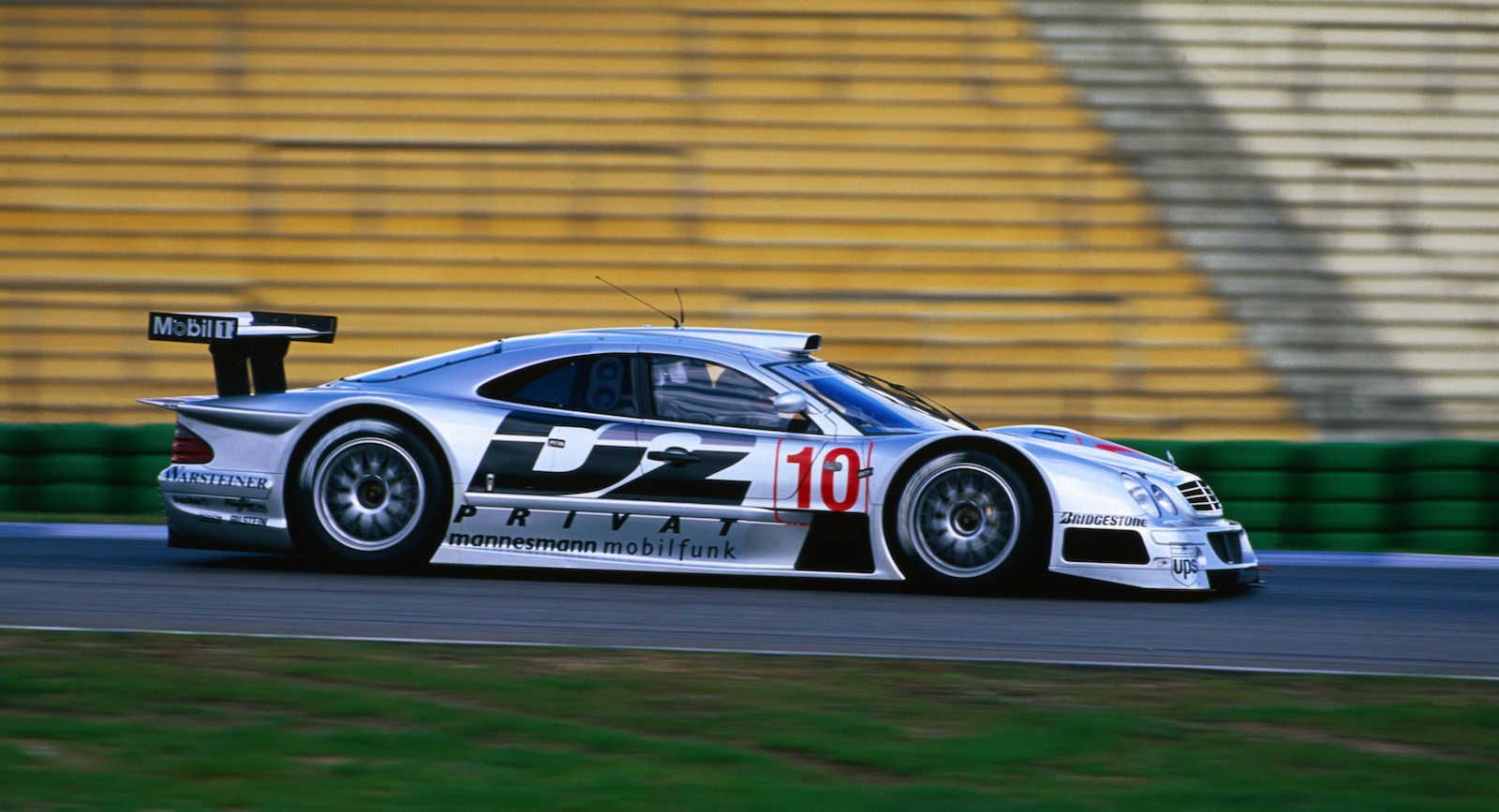 Mercedes Benz CLK GTR 1997