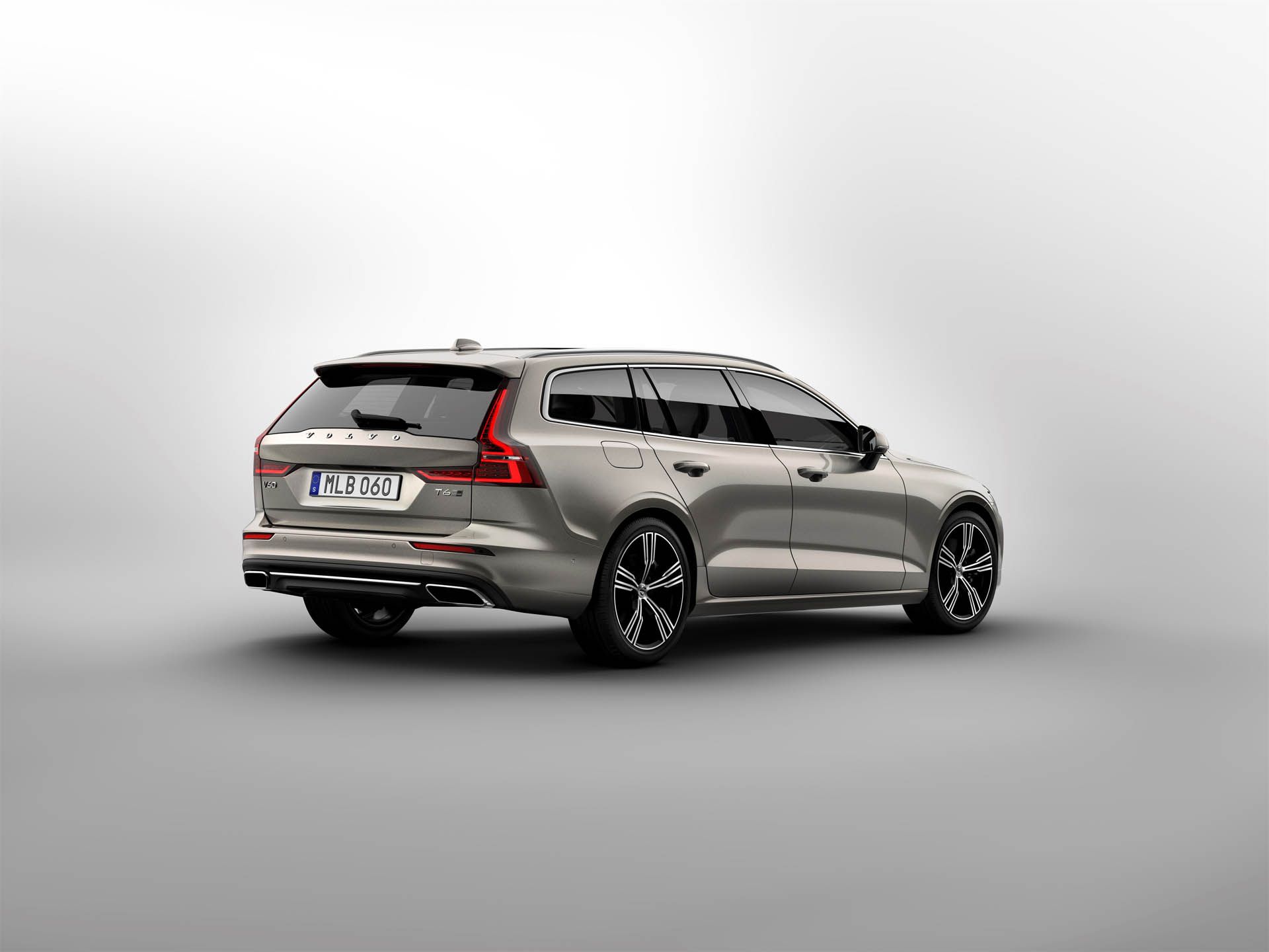 Get Your 2019 Volvo V60 With Plaid Seats Carscoops