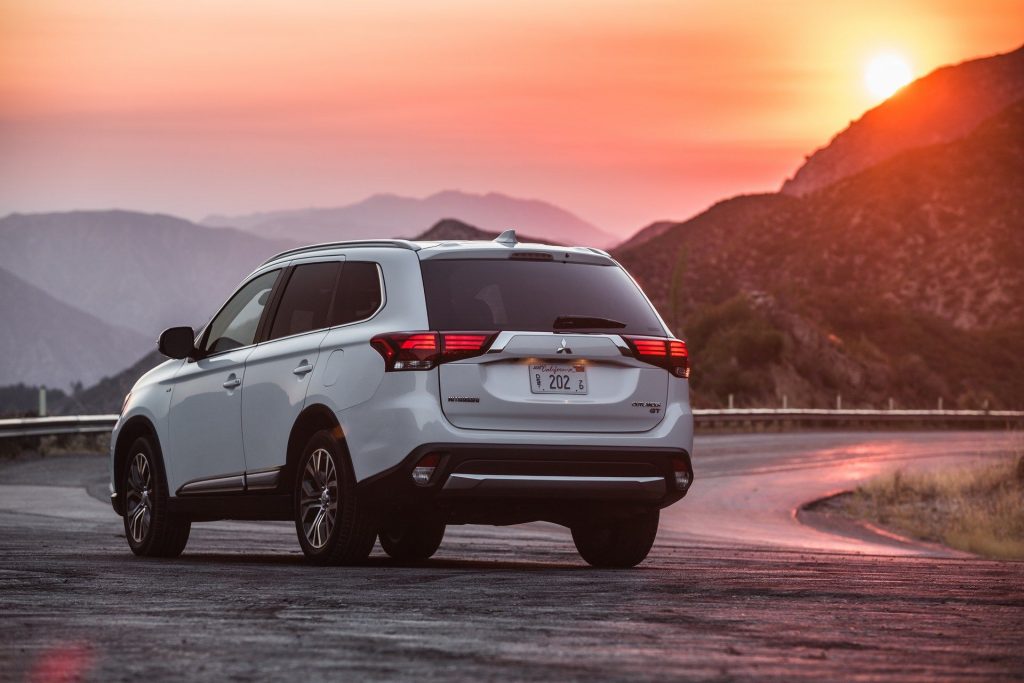 New Mitsubishi Outlander Due In 2021, Could Be Based On The Nissan ...