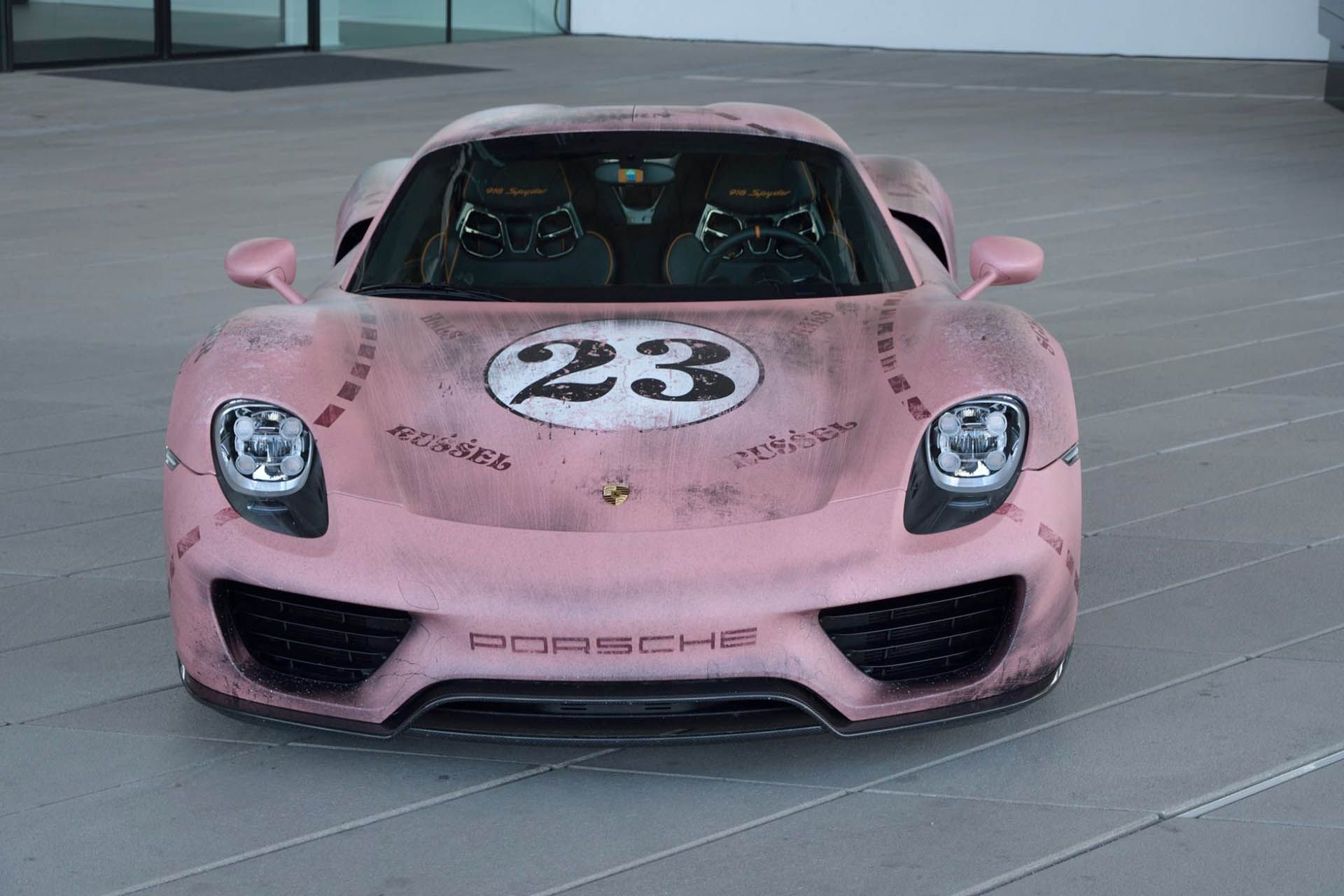 Porsche pink pig