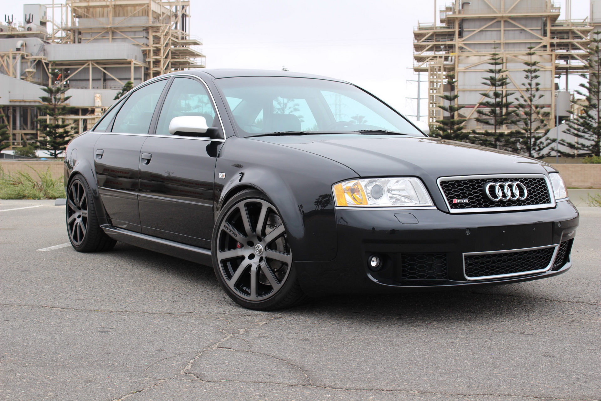 6 2003 года. Ауди rs6 2003. Audi rs6 2003 Tuning. Ауди РС 6 2003 года. Тюнингованные Ауди 2003.