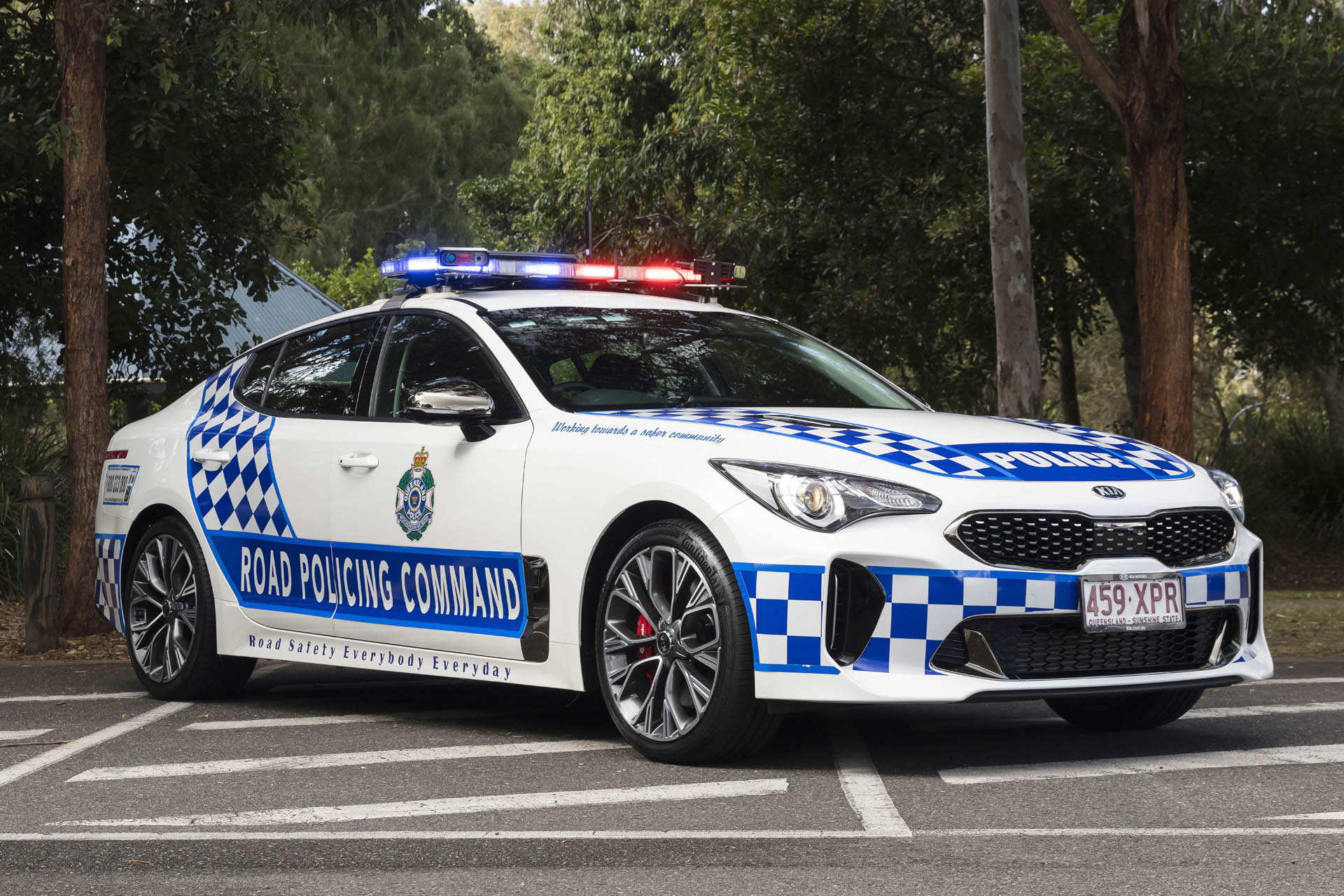 Turns Out The Kia Stinger Makes A Good Police Cruiser | Carscoops