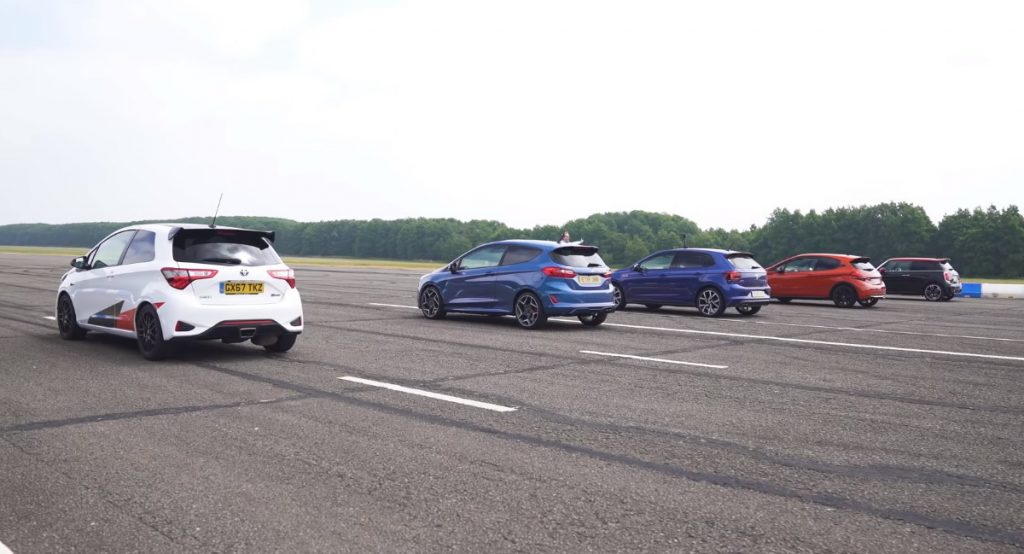  New Ford Fiesta ST Goes Against Every Rival In Hot Hatch Drag Race