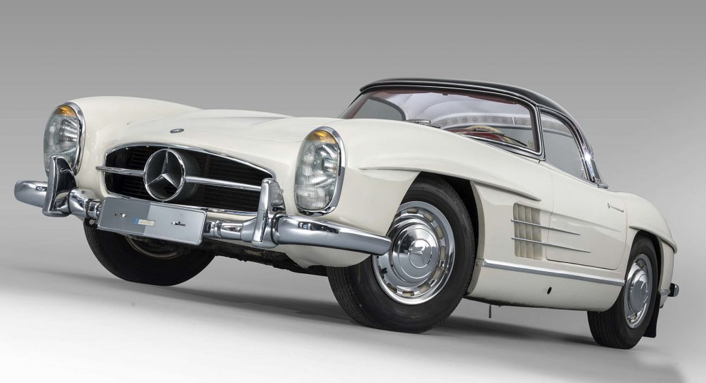  This Factory-Fresh Mercedes 300 SL Doubled Its Estimate To Set A New World Record