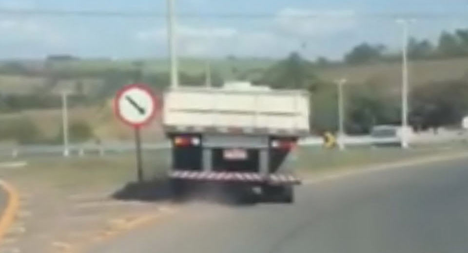  Semi Driver Falls Asleep At The Wheel, Causes A Massive Wreck