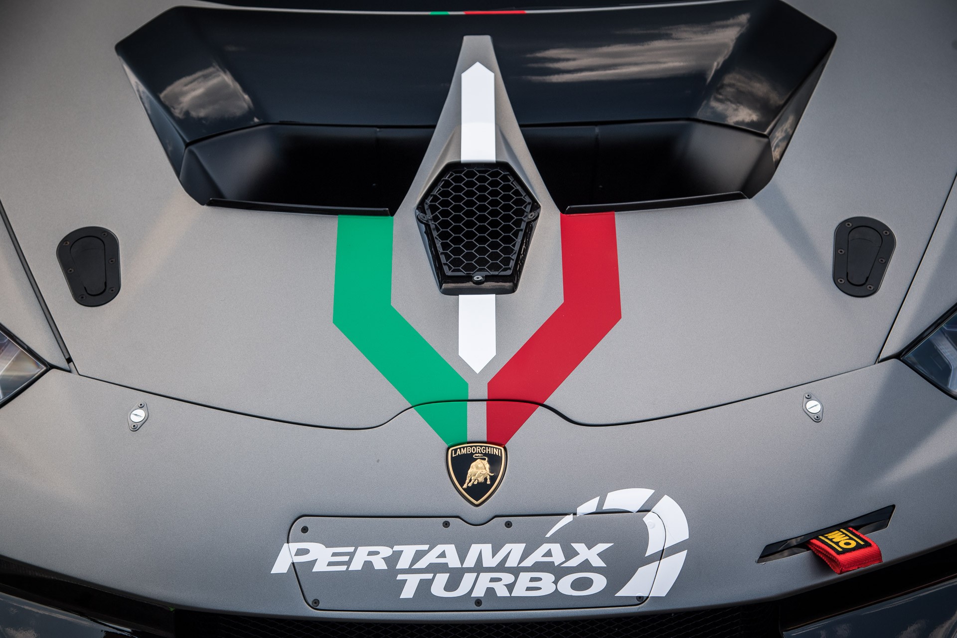 Lamborghini Huracan Super Trofeo Evo 10th Edition Is A Special Edition ...