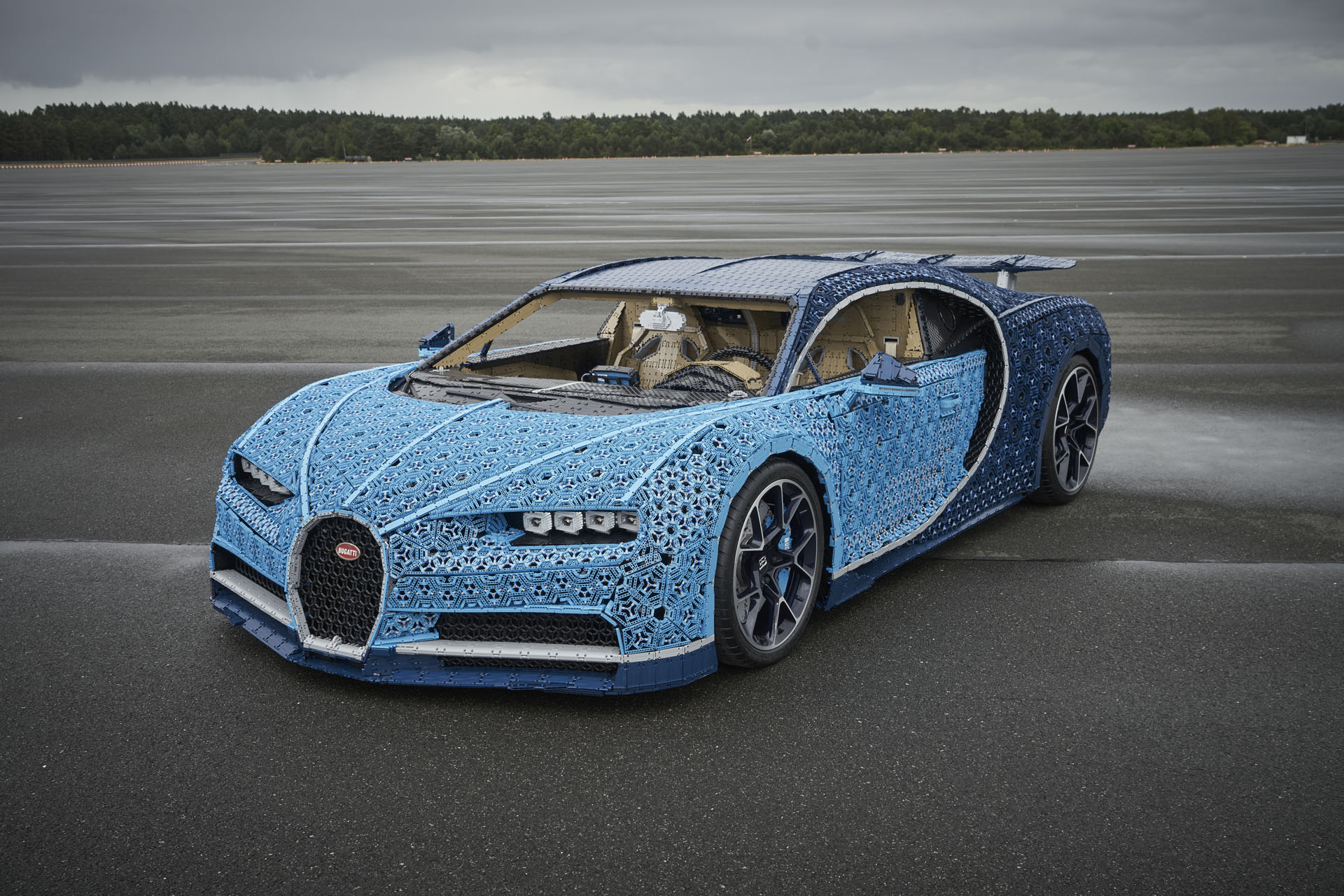 Lego Built A Life-Size Bugatti Chiron That You Can Actually Drive ...