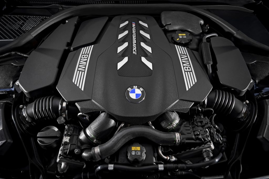    BMW met fin à la production de moteurs ICE en Allemagne avec le dernier V8, mais n'abandonne pas la puissance de combustion